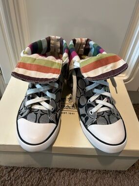 Coach Kids Black Logo High-Top Sneakers with Multicolor Stripe Lining